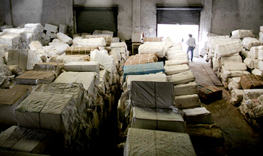 WAREHOUSING